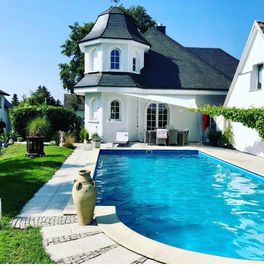 B Our Guest At New Flat Nearby Dresden !!!Pool!!! Apartment Frauendorf  Exterior photo